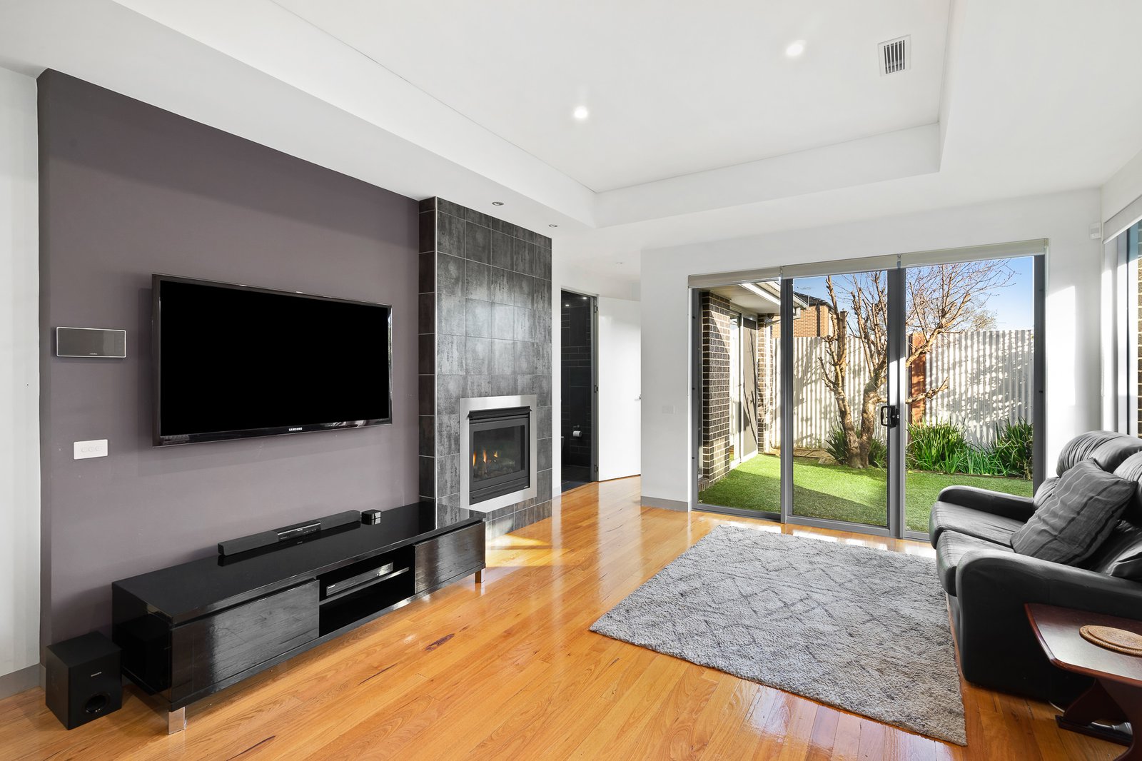 Gallery: 39 Palm Beach Crescent