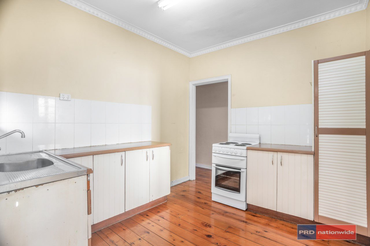 39 Parker Avenue NORTHGATE 7