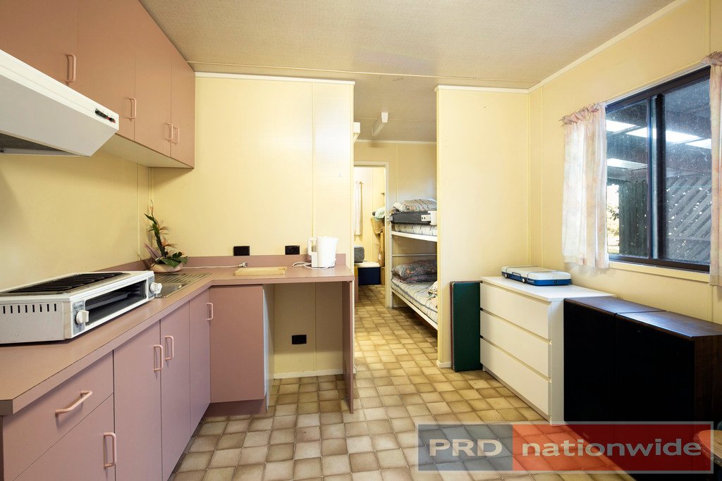 39 Poverty Peak Court GORDON 18