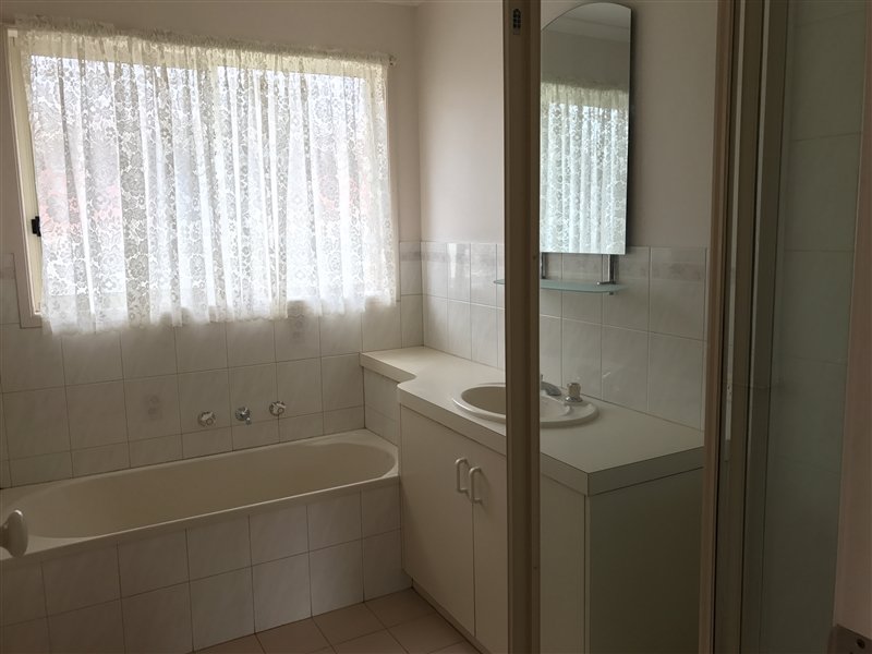 39 Queen Street KANGAROO FLAT 4