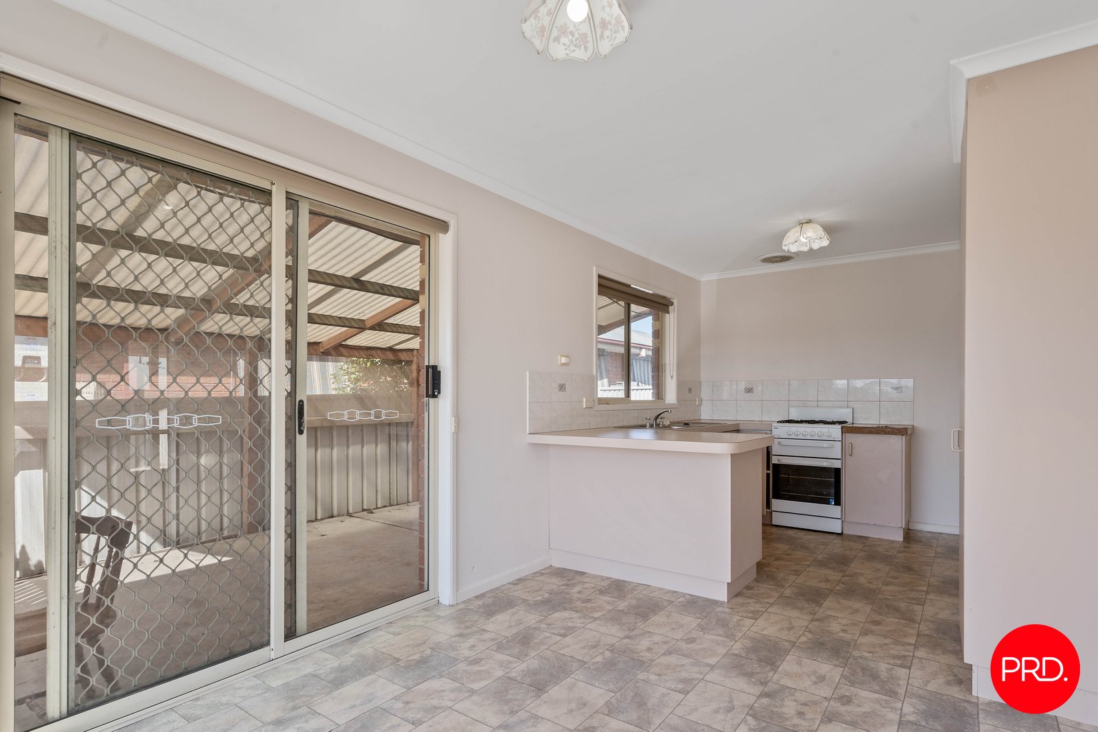 39 Queen Street KANGAROO FLAT 4
