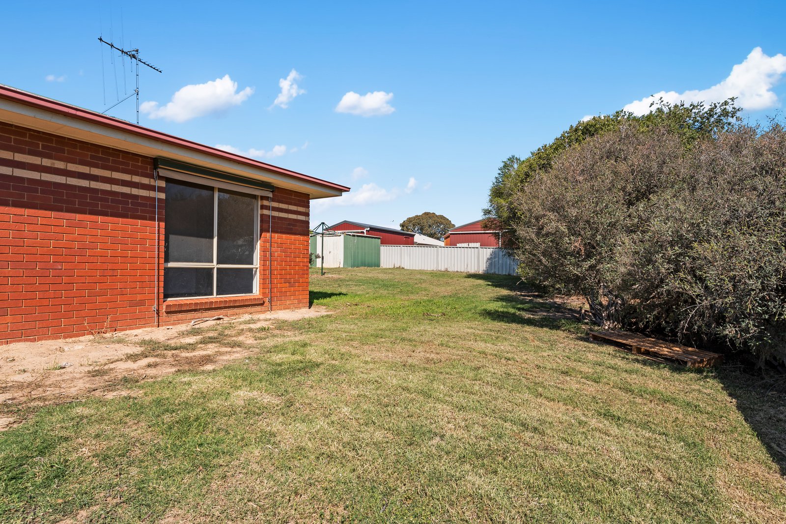 39 Queen Street KANGAROO FLAT 9