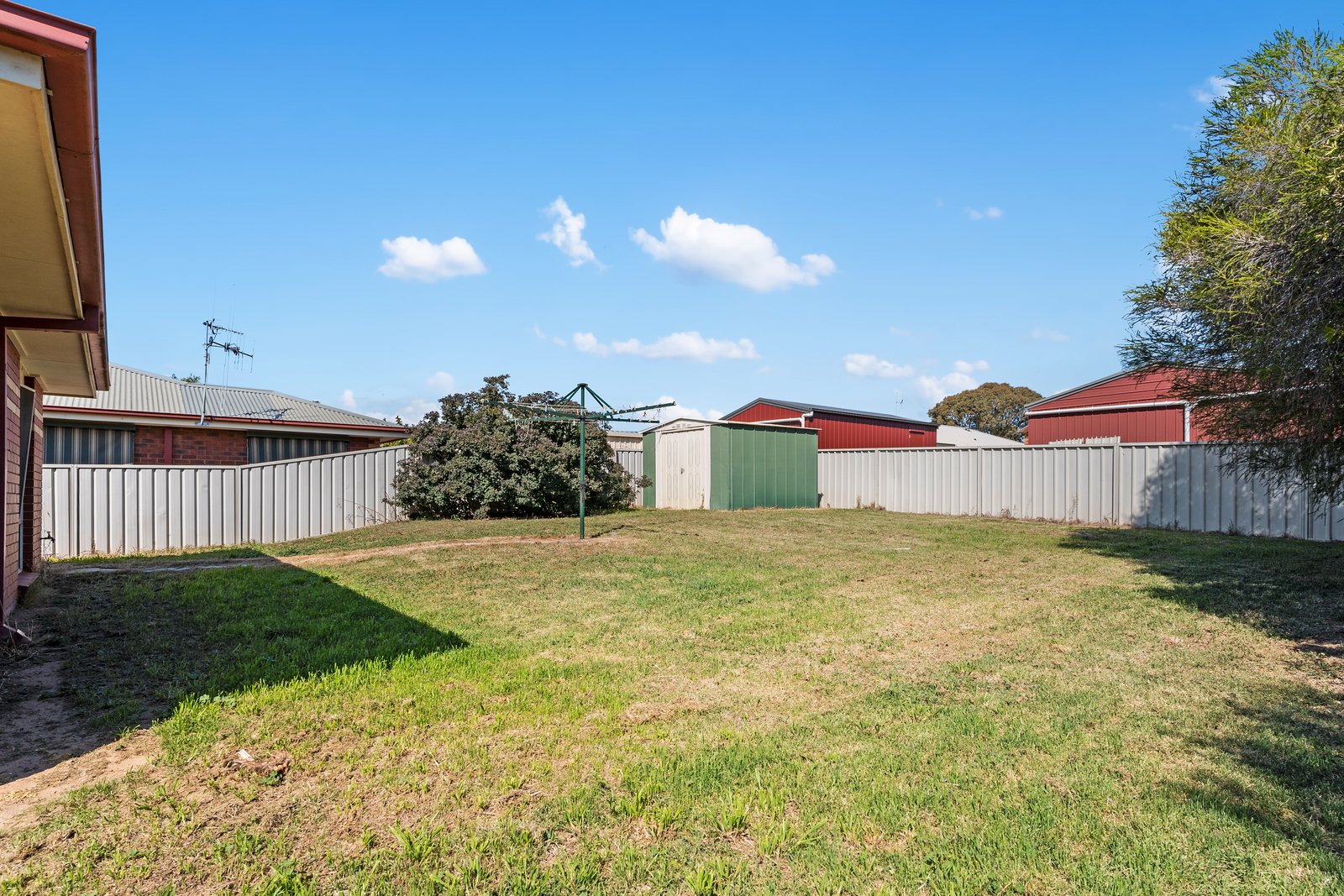 39 Queen Street KANGAROO FLAT 10