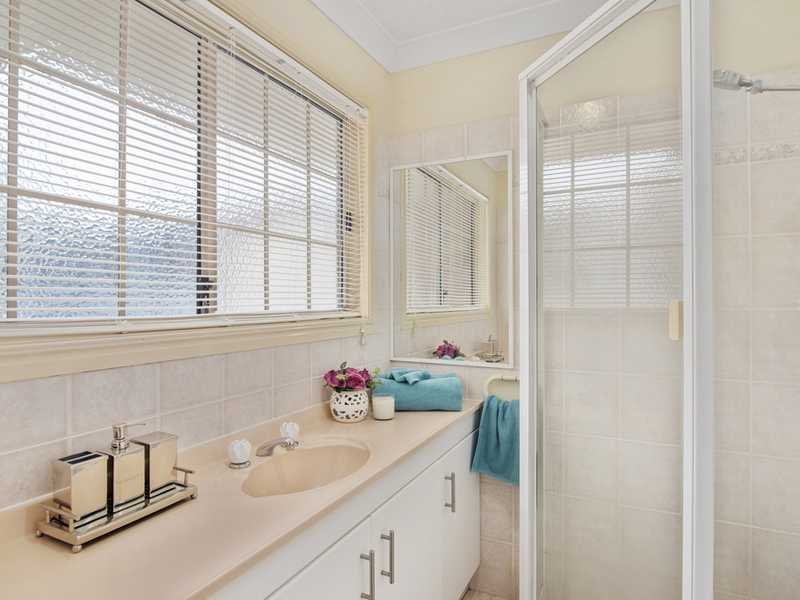 3/9 Railway Street MUDGEERABA 5