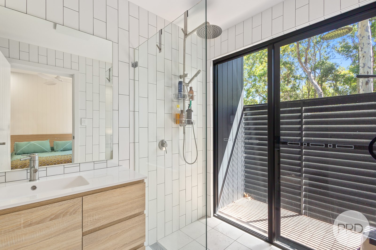 39 Raiss Close LEMON TREE PASSAGE 13