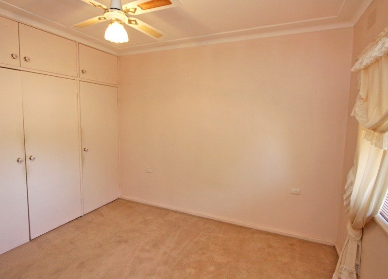 39 Raye Street TOLLAND 4