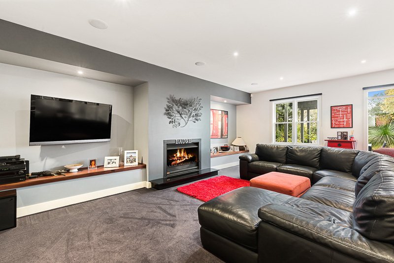 Gallery: 39 Raynes Park Road