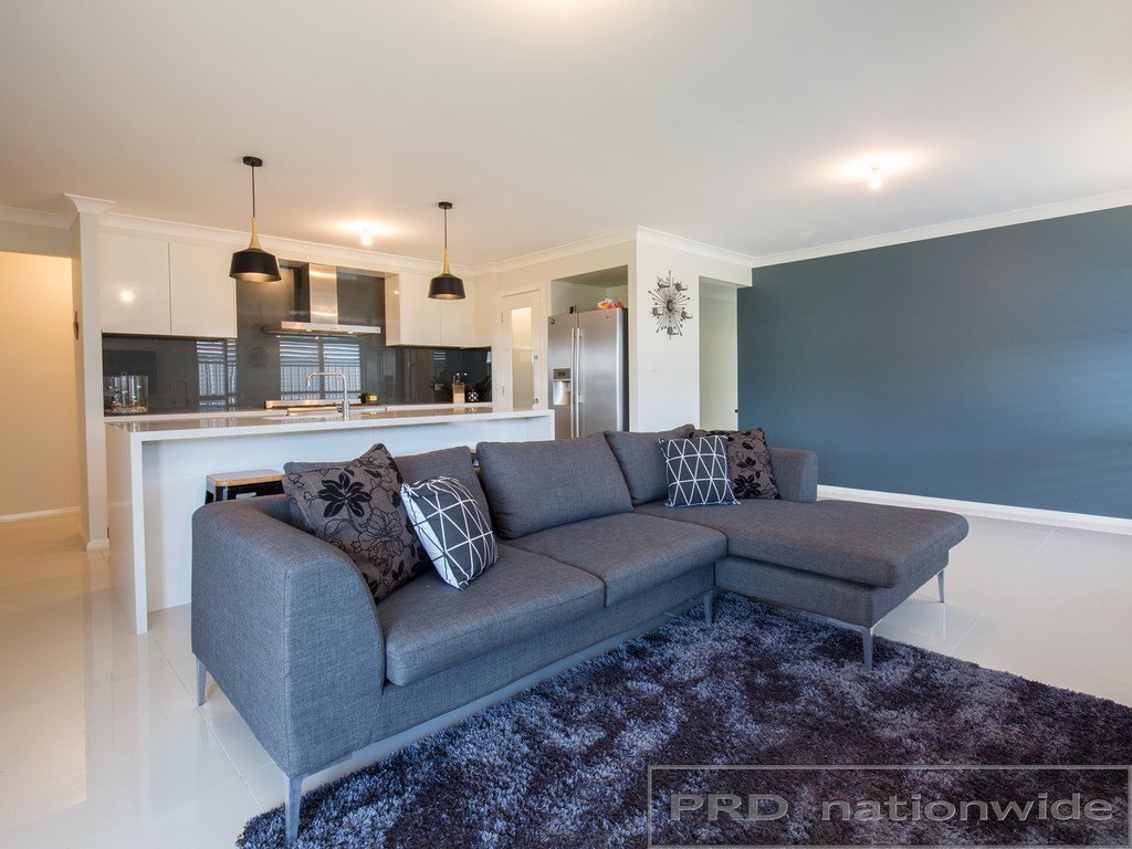 39 Redwood Dr  GILLIESTON HEIGHTS 12