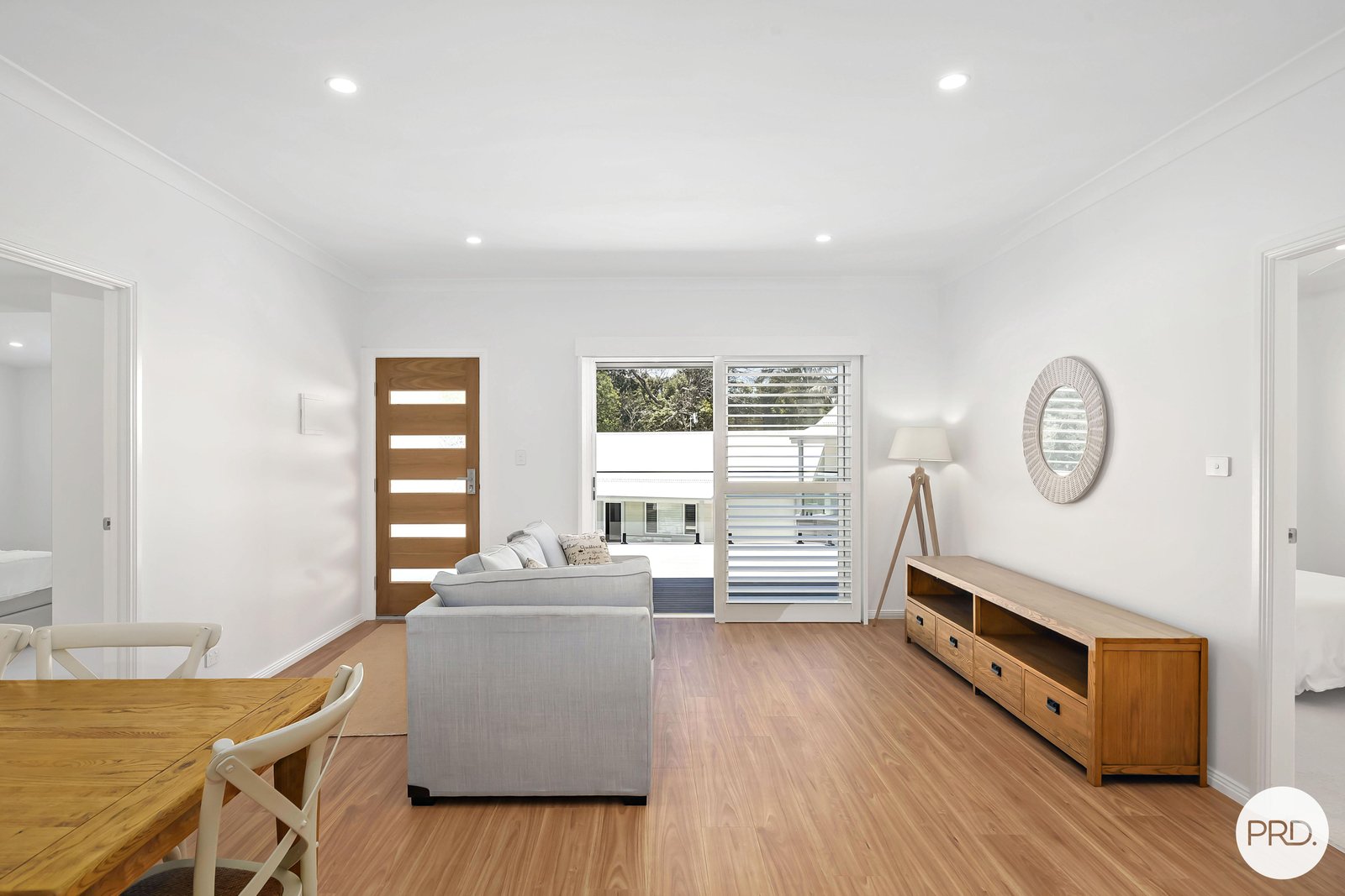 39 Ridgeview Drive, (off Fleet Street)  SALAMANDER BAY 7