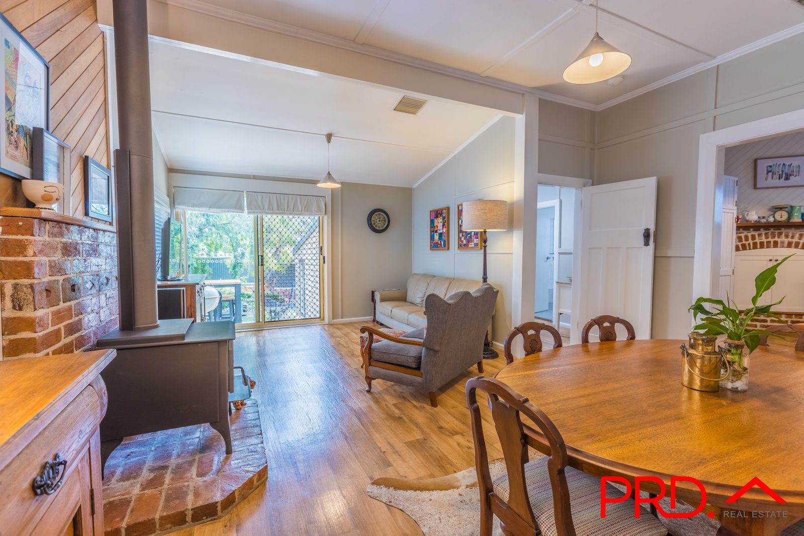 39 Roderick Street TAMWORTH 12