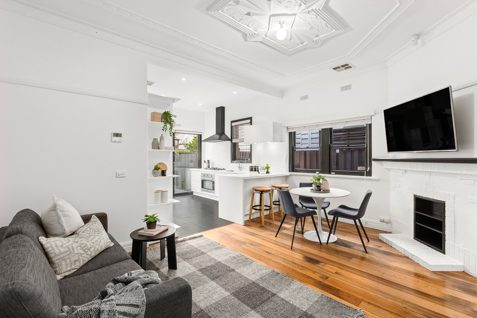 Gallery: 39 Rosamond Street