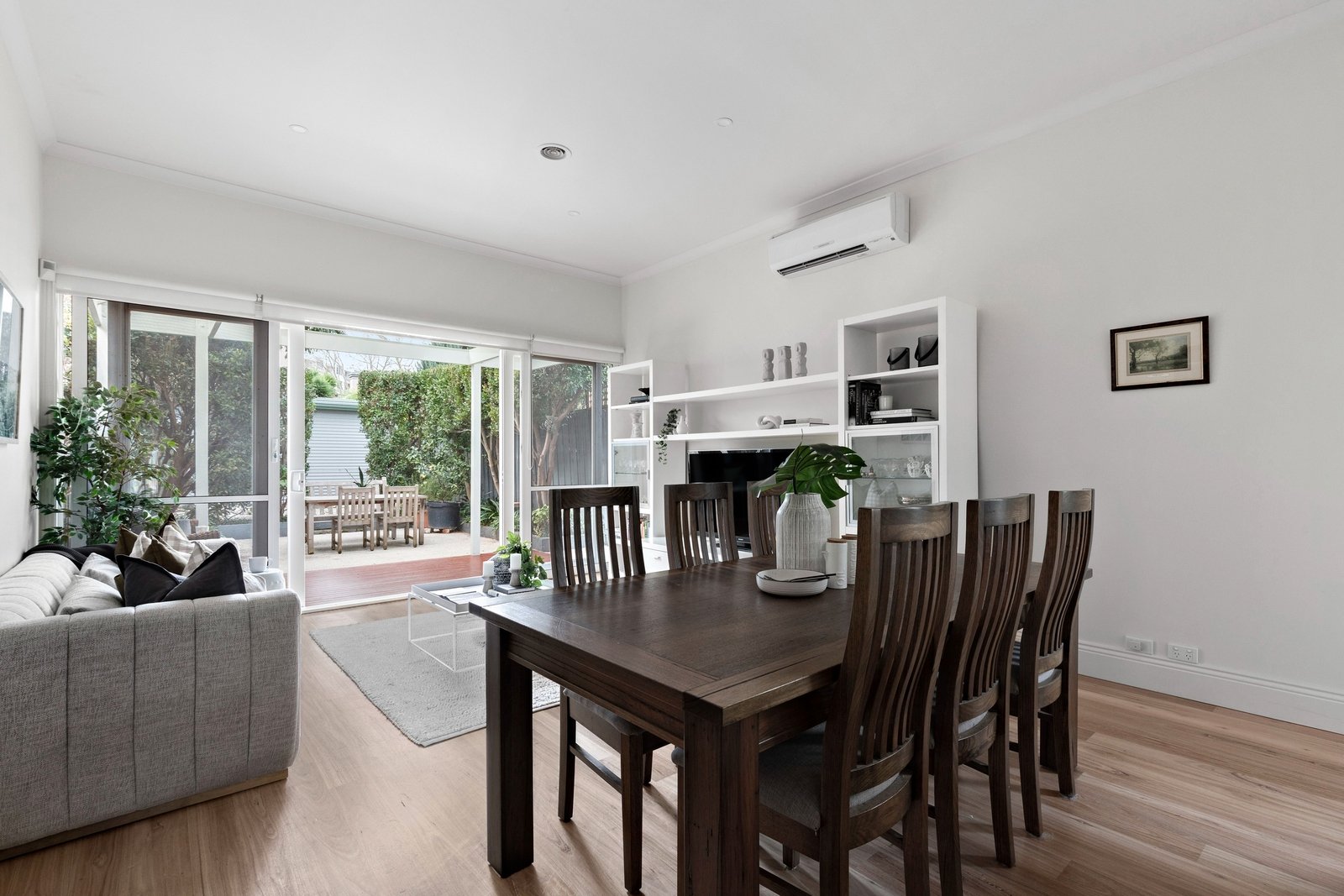 Real Estate and Property in 39 Roseberry Street, Hawthorn East, VIC