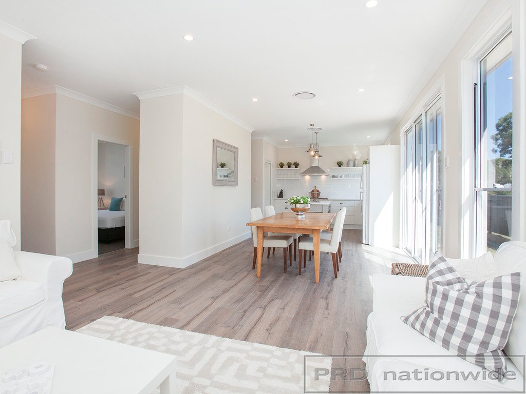 39 Rugby St  ELLALONG 5