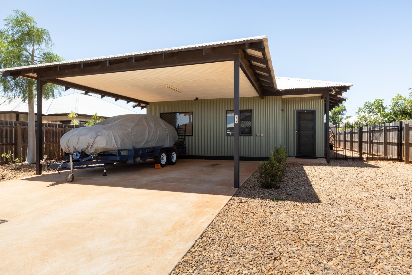 39 Sariago Terrace BILINGURR 12