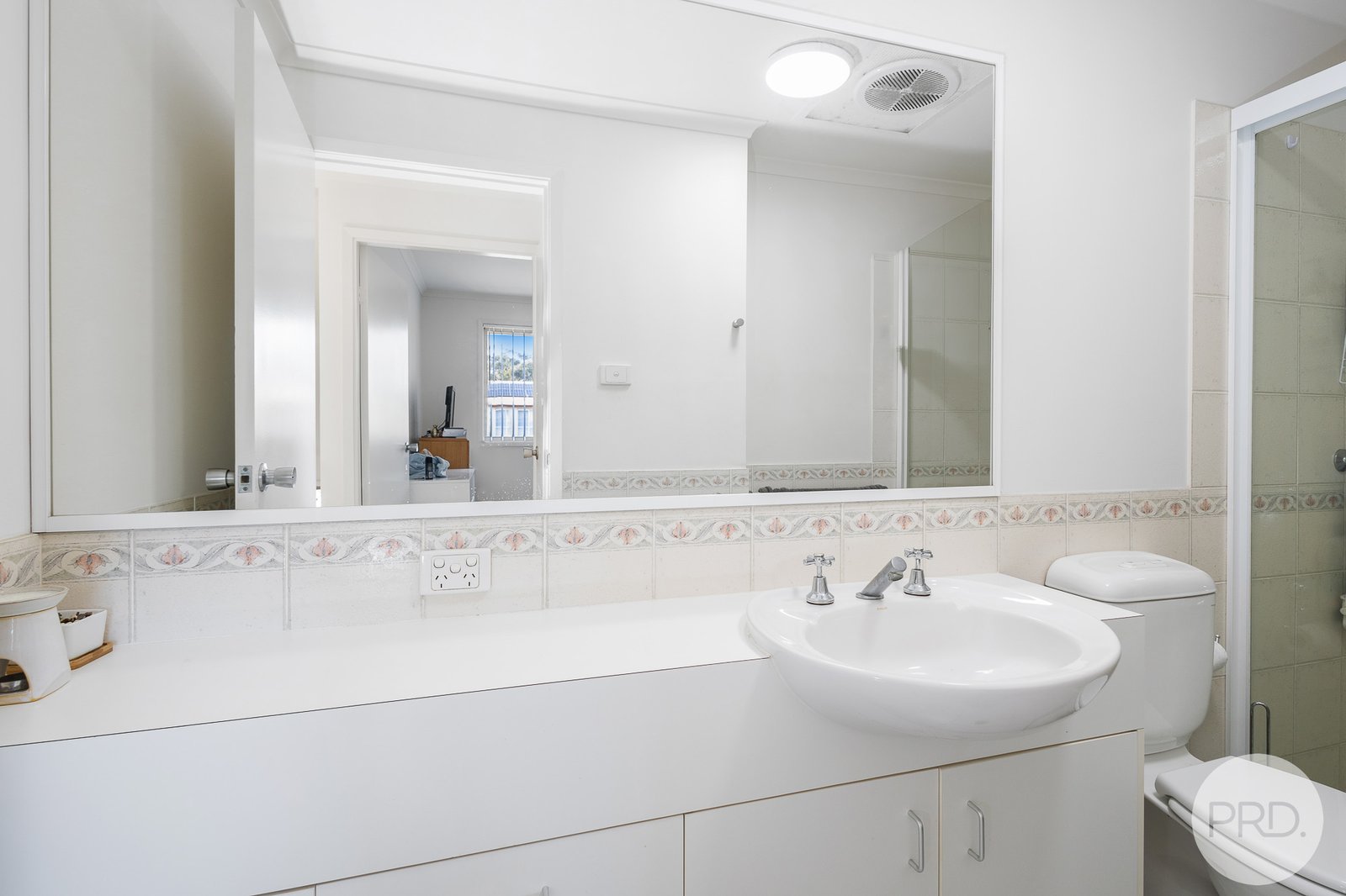 3/9 Shoal Bay Avenue SHOAL BAY 17