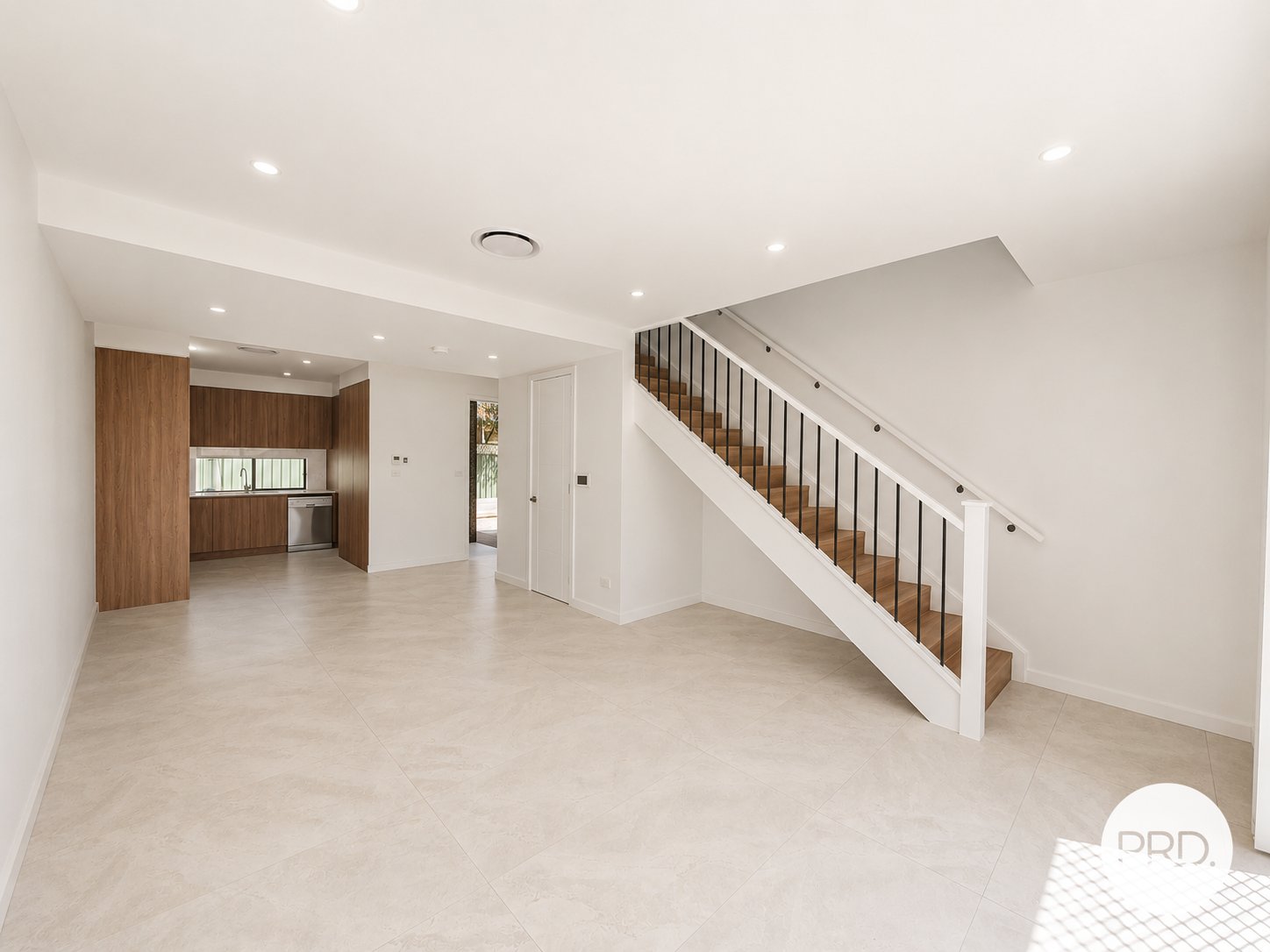 3/9 Simpson Avenue CASULA 2