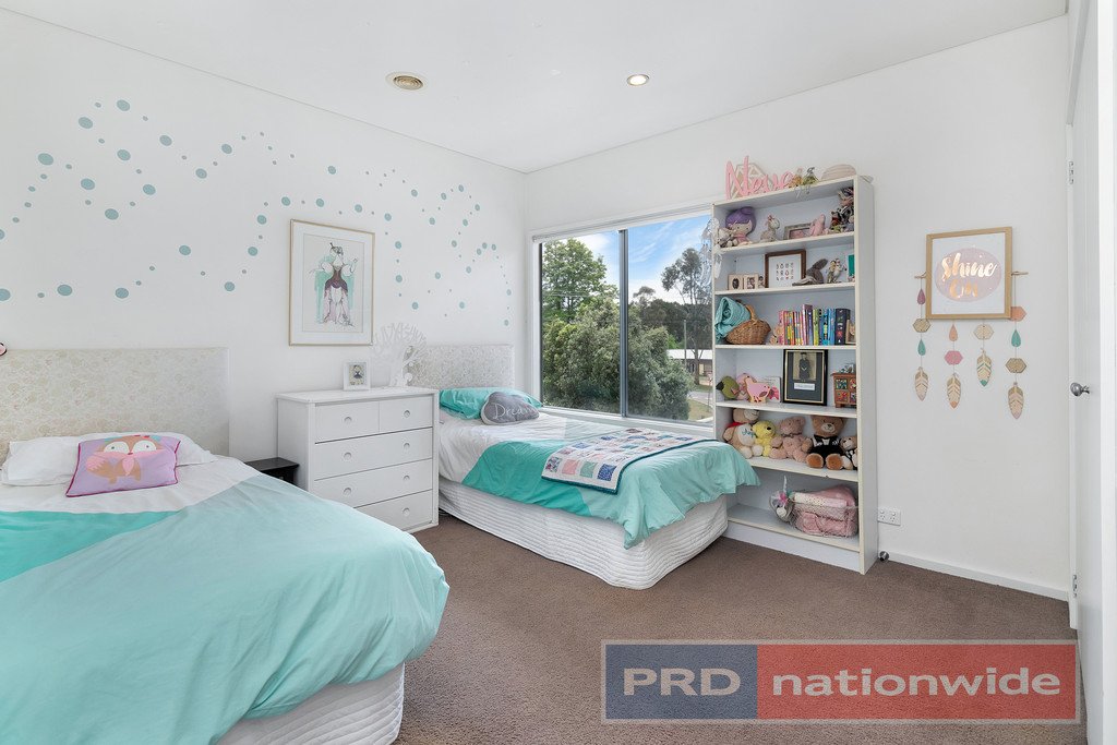 39 Simpson Street BALLAN 12