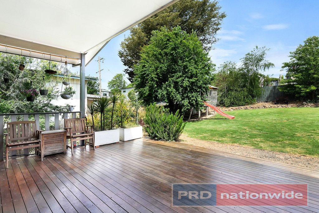 39 Simpson Street BALLAN 13