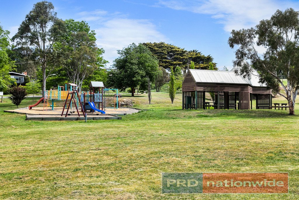 39 Simpson Street BALLAN 15