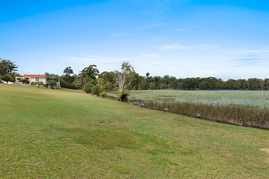 39 Smiths Road EMERALD BEACH 8