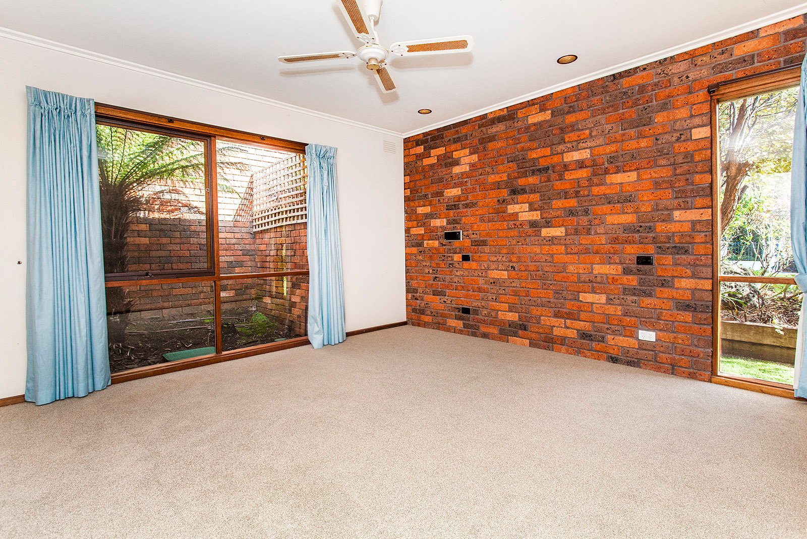 Real Estate and Property in 39 Smiths Road, Templestowe, VIC
