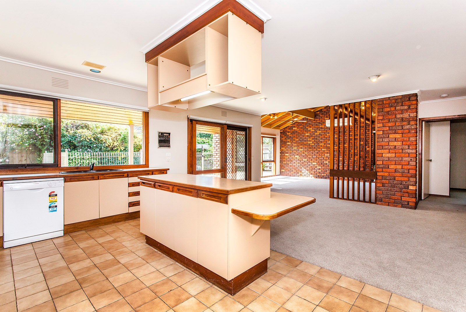 Real Estate and Property in 39 Smiths Road, Templestowe, VIC