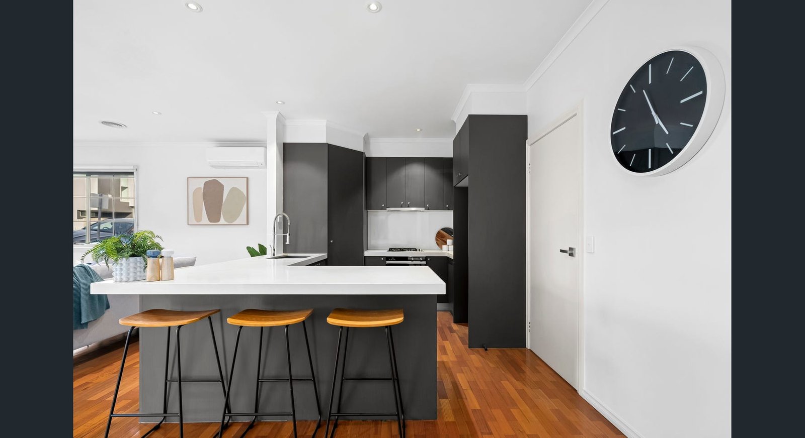 Gallery: 39 Spring Street