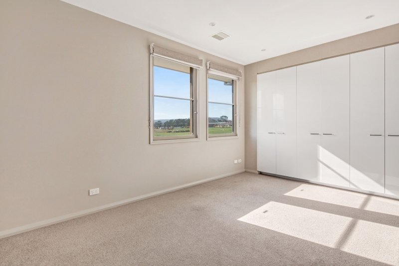 Real Estate and Property in 39 Stern Way, New Gisborne, VIC