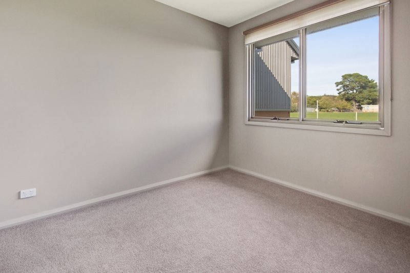 Real Estate and Property in 39 Stern Way, New Gisborne, VIC