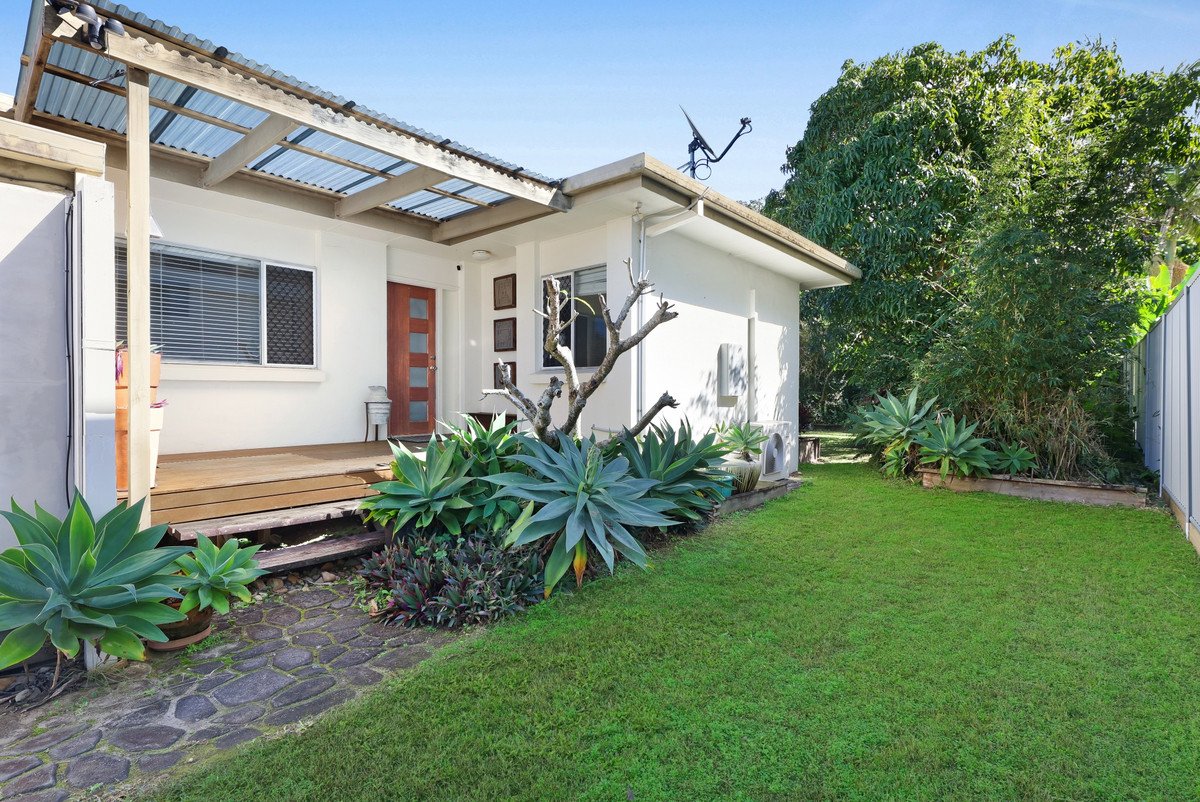 39 Tawarri Crescent Burleigh Heads 10