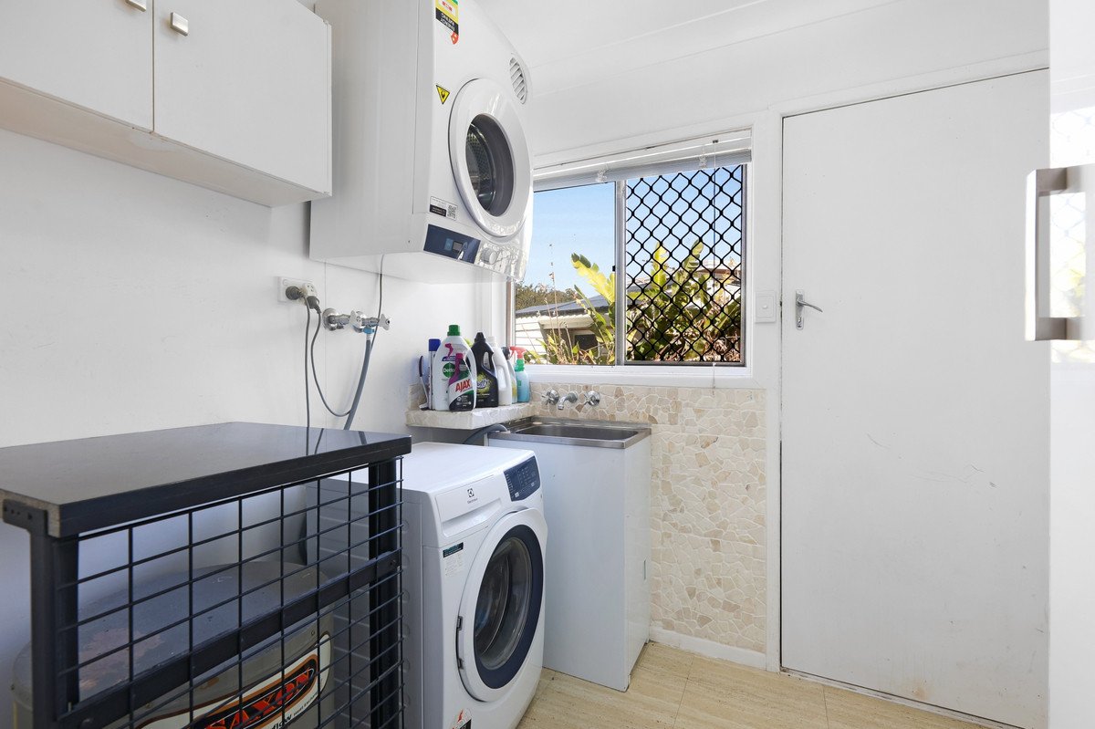 39 Tawarri Crescent Burleigh Heads 15