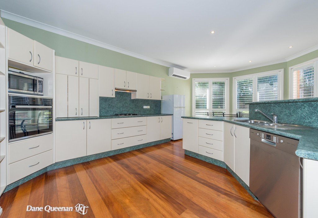 39 The Breakwater  CORLETTE 5