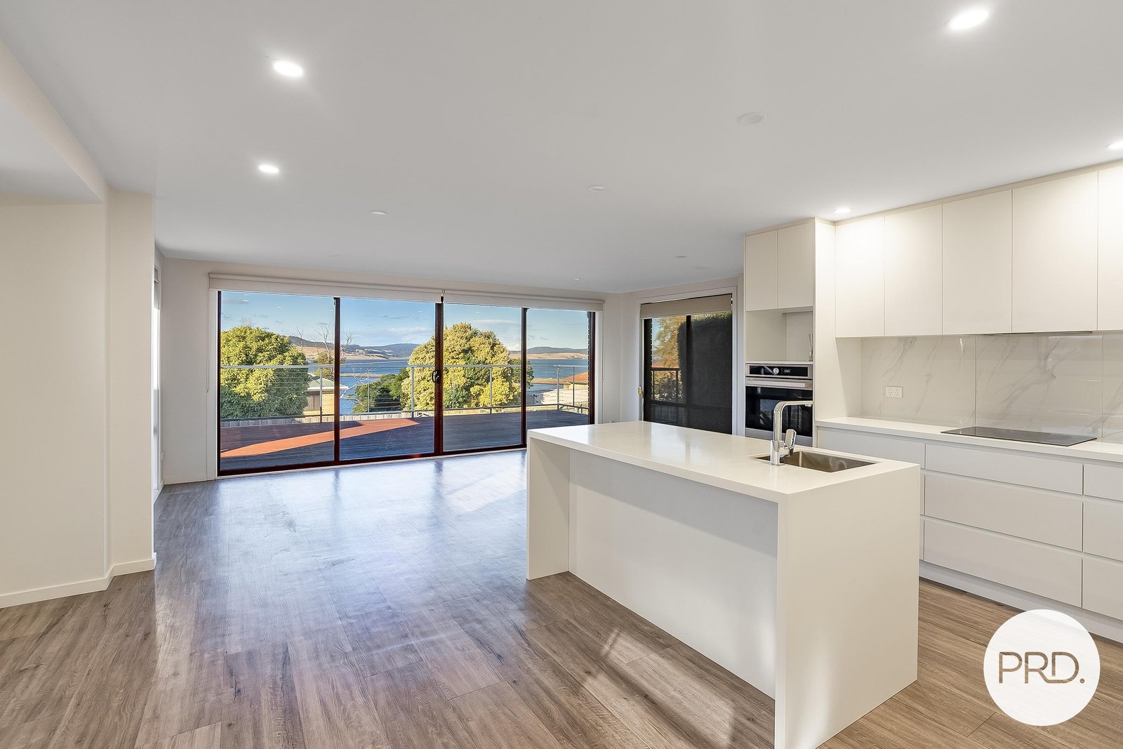 39 THIRD Avenue MIDWAY POINT 2