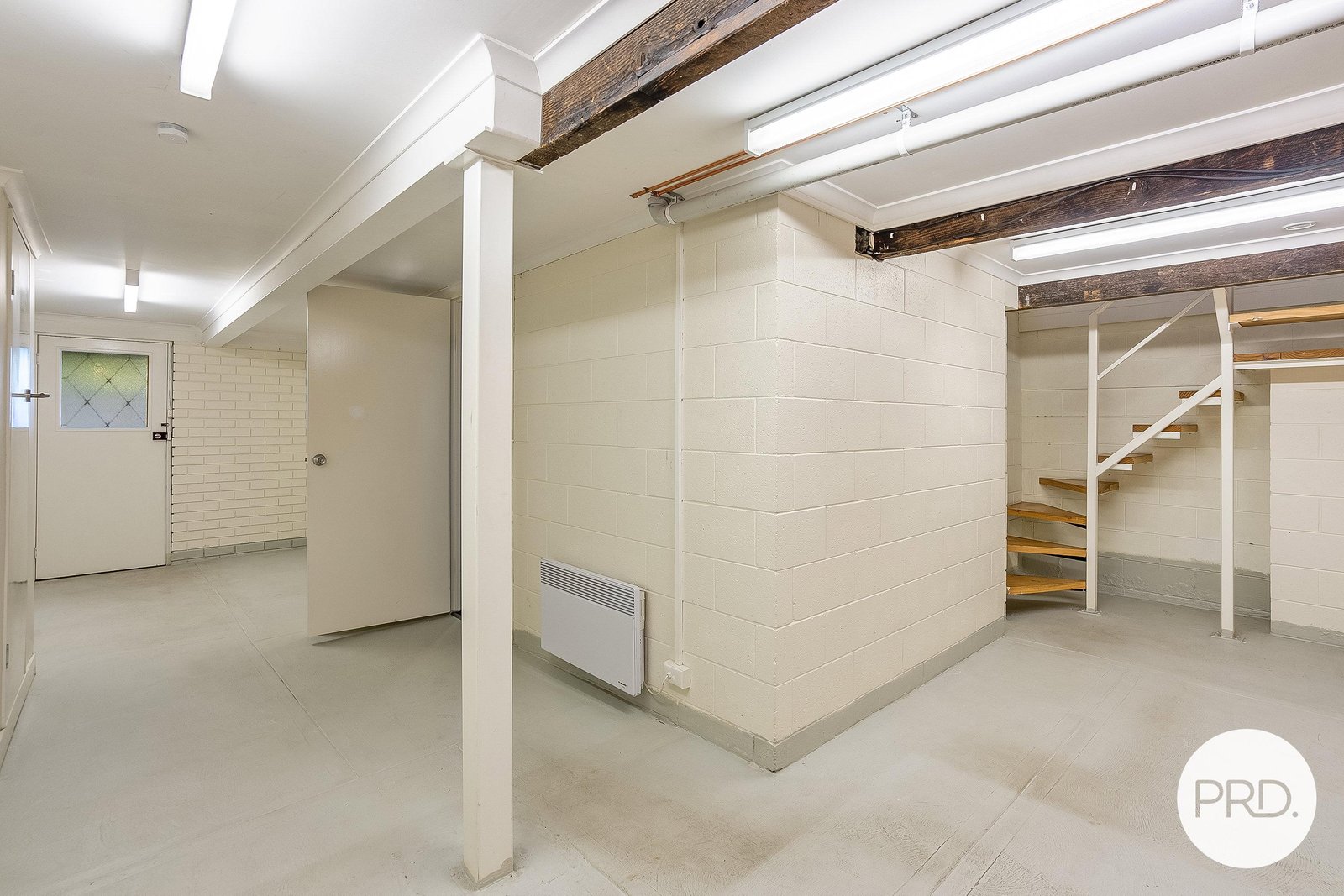 39 THIRD Avenue MIDWAY POINT 9