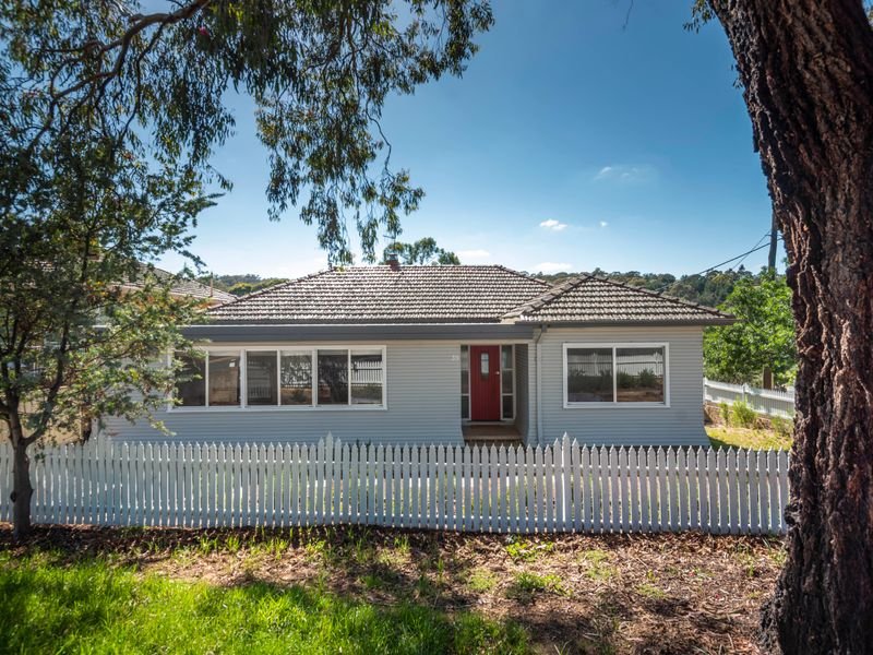 39 Thorpe Avenue, Queanbeyan NSW 2620