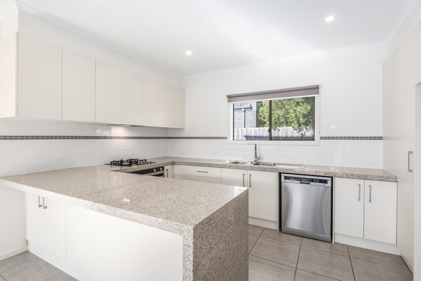 Gallery: 3/9 Toyne Avenue