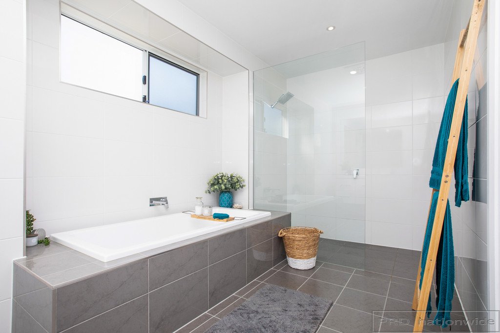 39 Tuckers Lane NORTH ROTHBURY 10