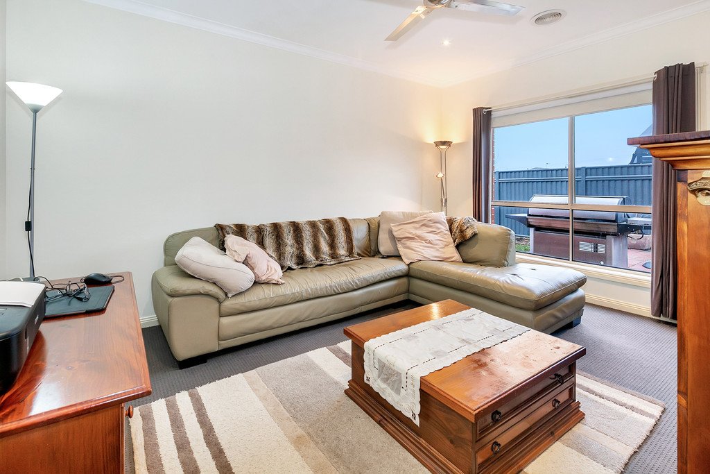 39 Tudor Avenue DELACOMBE 10