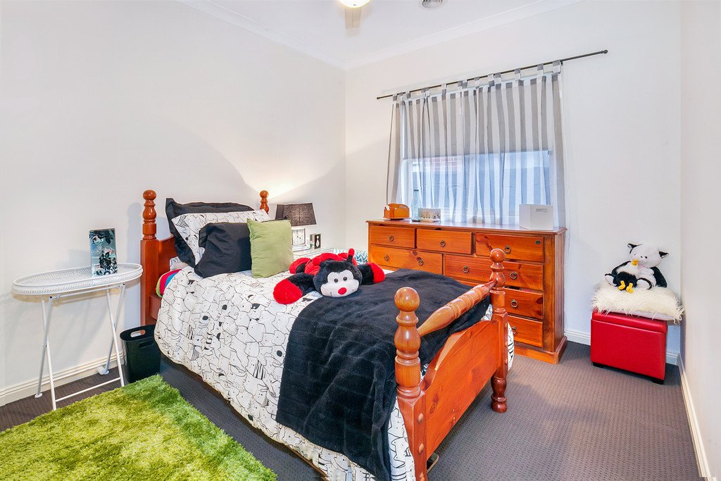 39 Tudor Avenue DELACOMBE 12