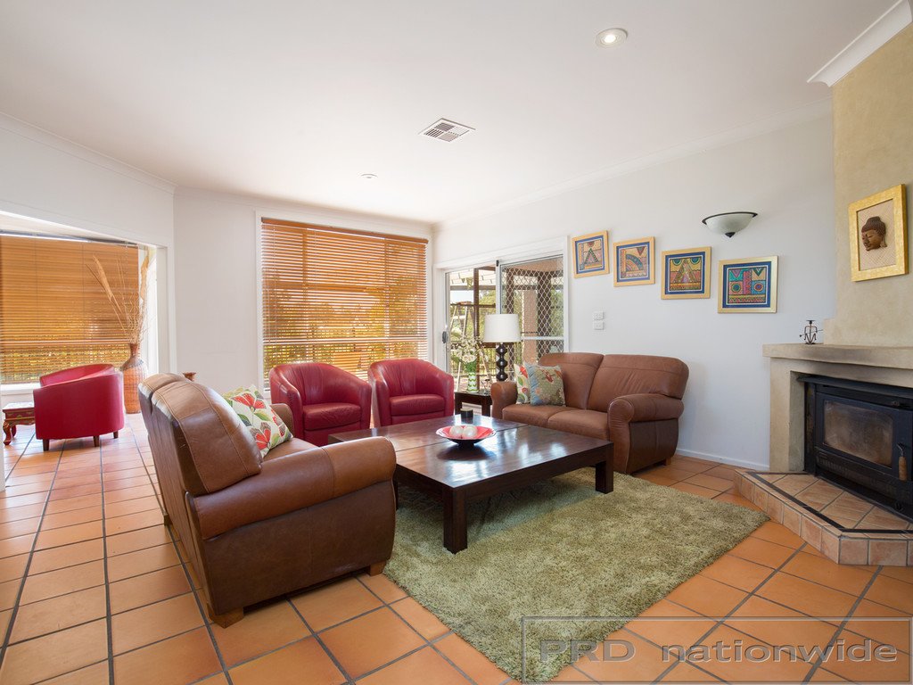 39 Turnbull Drive EAST MAITLAND 12