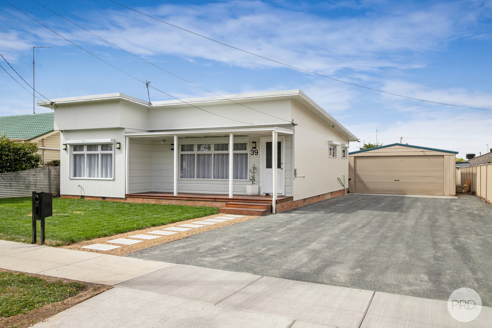 39 Vale Street SEBASTOPOL 1