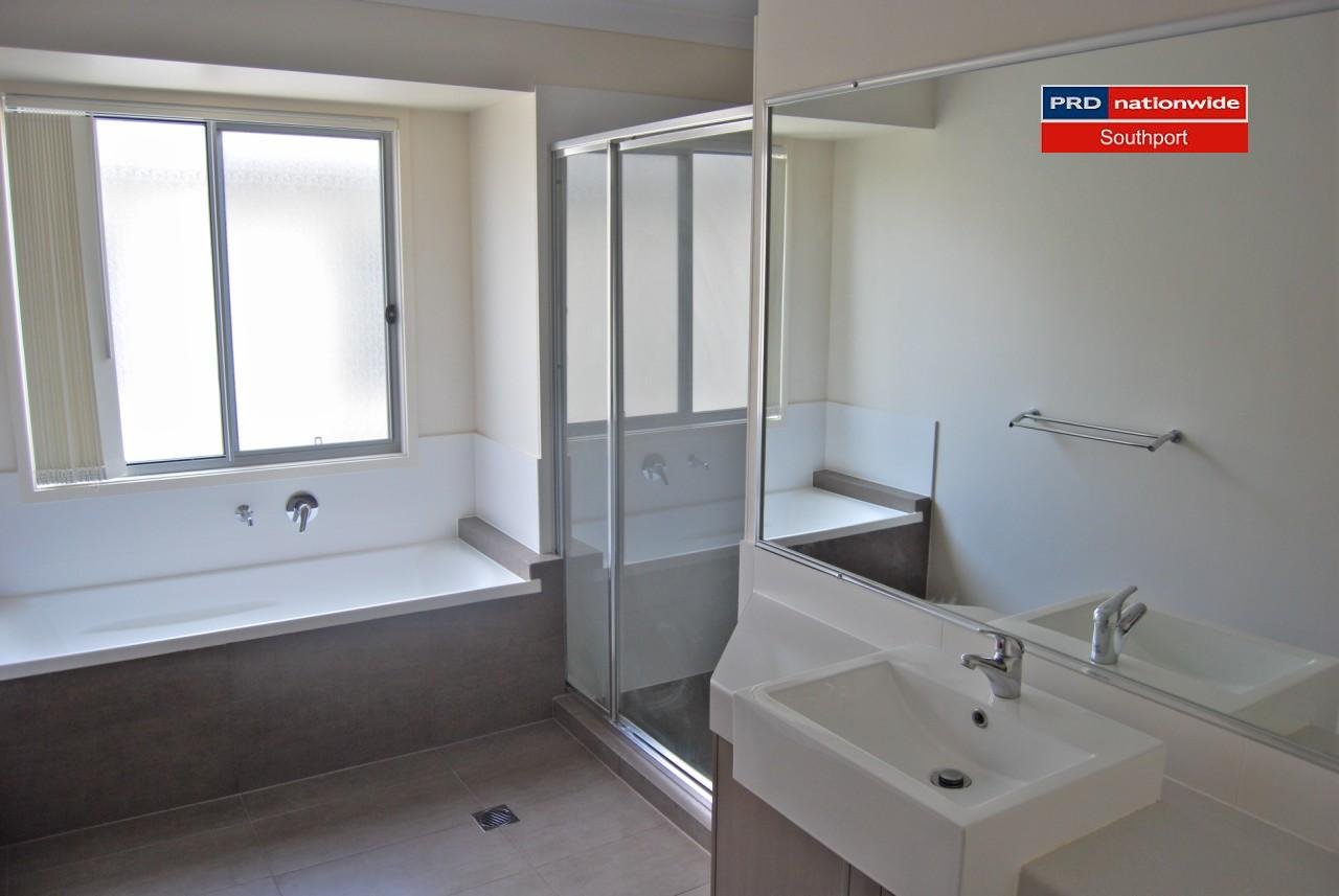 3/9 Ward Street SOUTHPORT 6