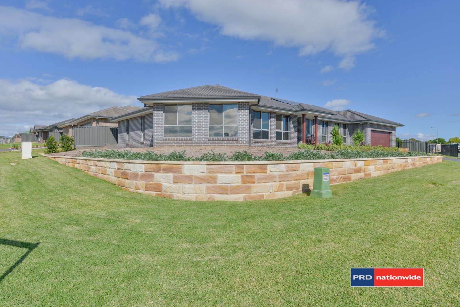 39 Warrah Drive TAMWORTH 1