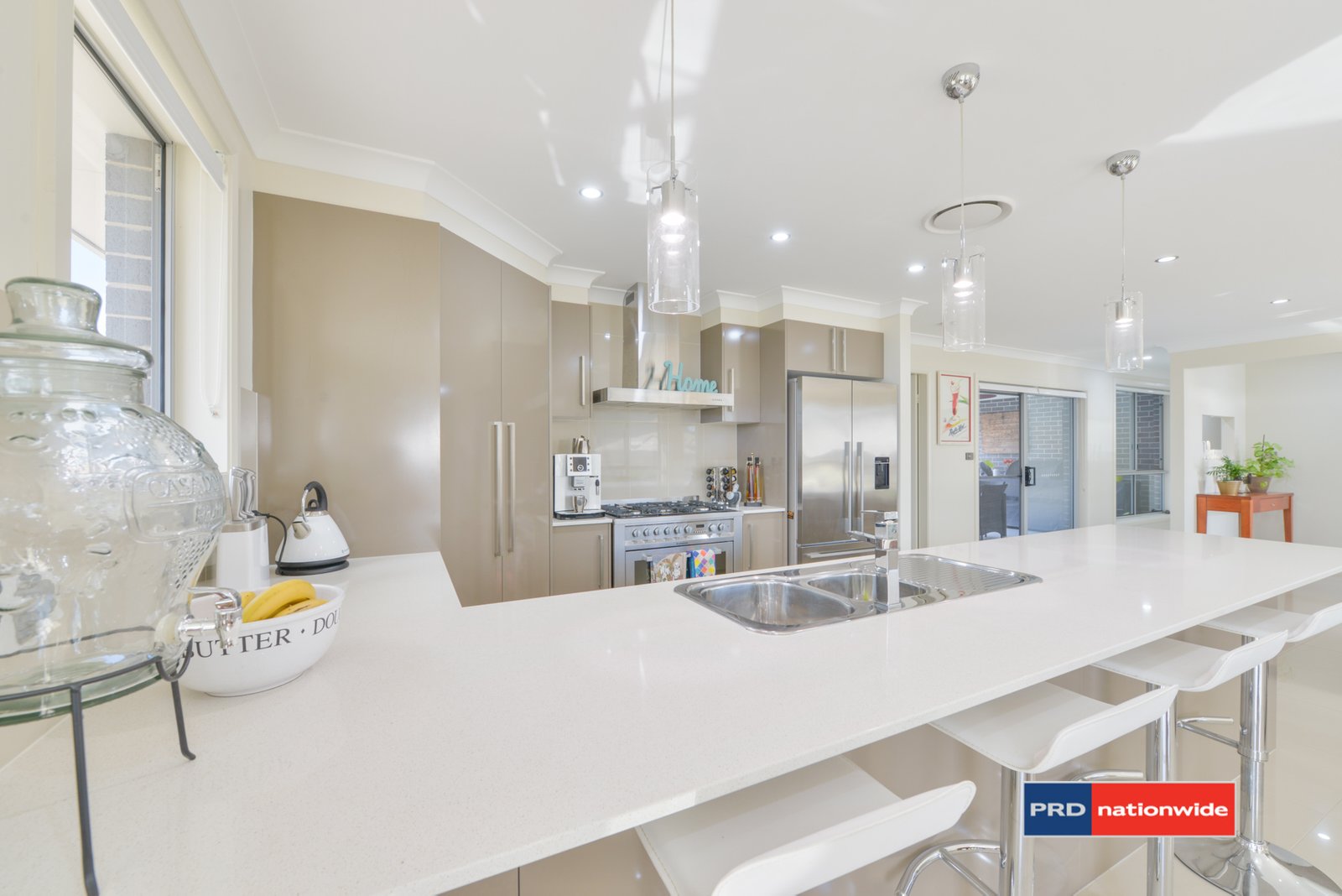 39 Warrah Drive TAMWORTH 16