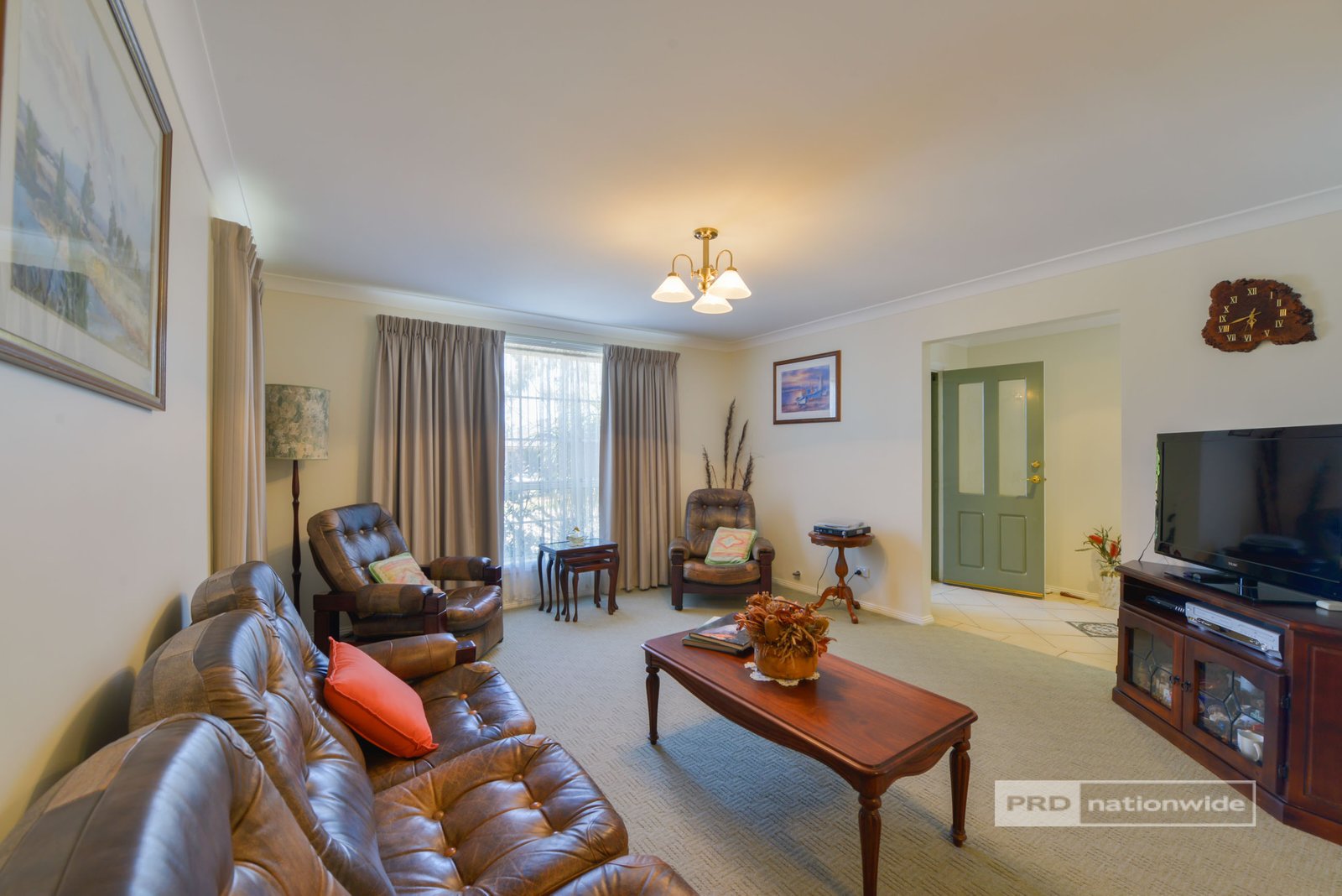 39 Warwick Road TAMWORTH 4