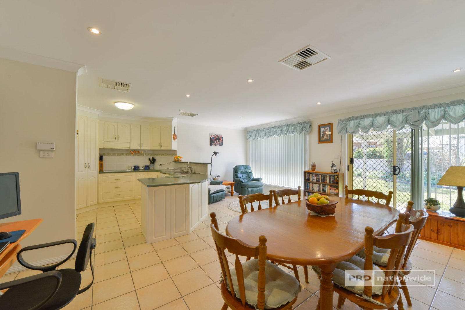 39 Warwick Road TAMWORTH 12