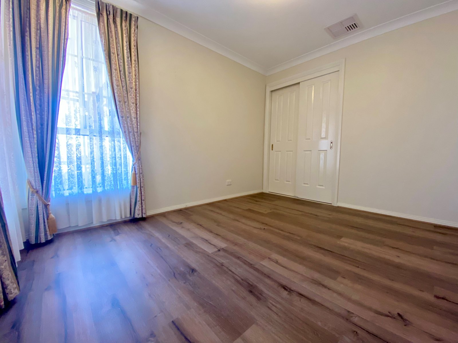 39 Warwick Road TAMWORTH 7