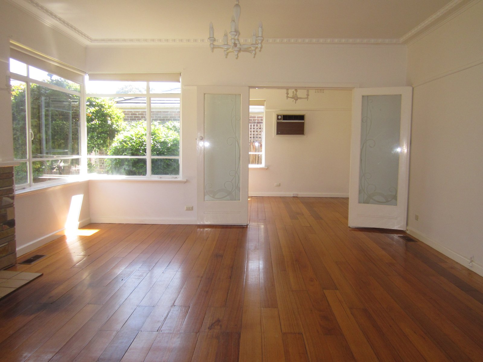 Gallery: 39 Wavell Street