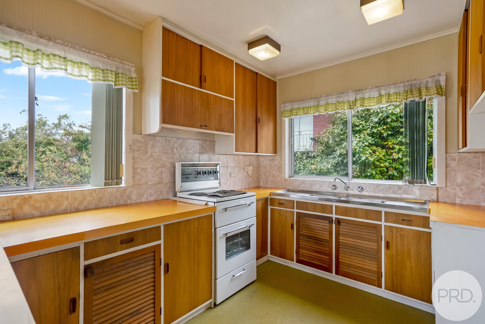 39 Wendourie Parade AUSTINS FERRY 8