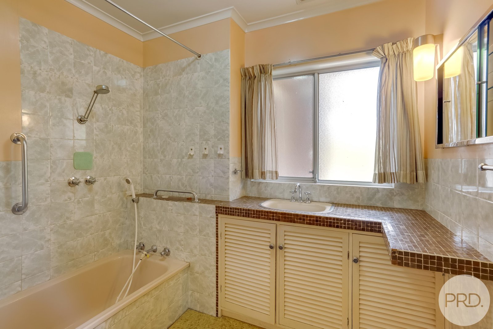 39 Wendourie Parade AUSTINS FERRY 14